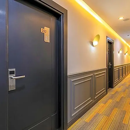 Hotell The Great Airport 3*