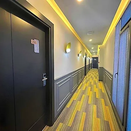 The Great Airport 3* Istanbul