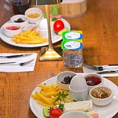 The Great Airport 3*